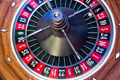 Holland Casino Enschede heeft de 5 miljoenste bezoeker mogen verwelkomen